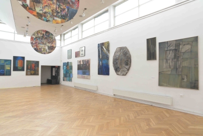 Prace od lewej m.in. R. Oramusa, po prawej D. Martini, J. Parketnego, A, Brinckena, L. Orzecha